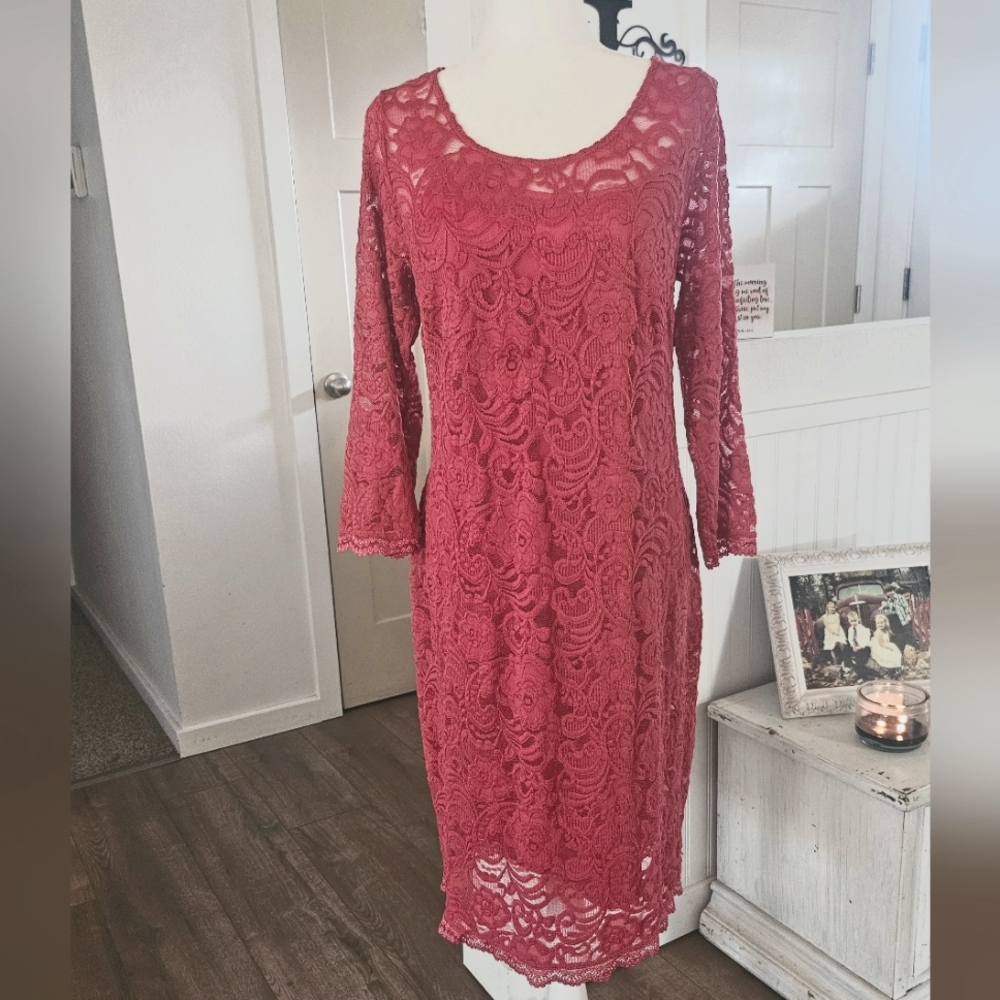 NWT's - JESSICA SIMPSON MATERNITY - Rosey Mauve Lace Formal Dress - Size 1X